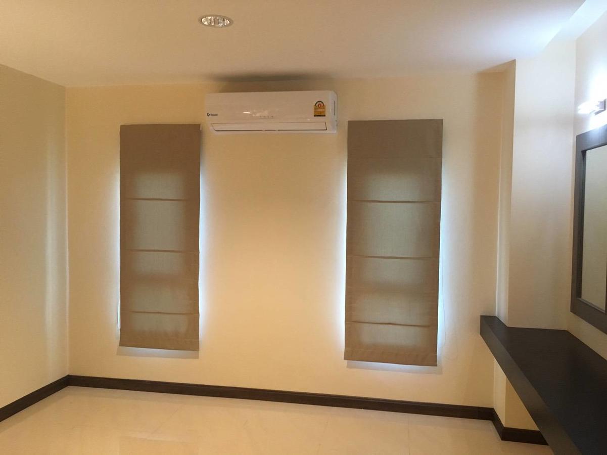 Ibiz Boutique Hotel Nakhon Si Thammarat Esterno foto